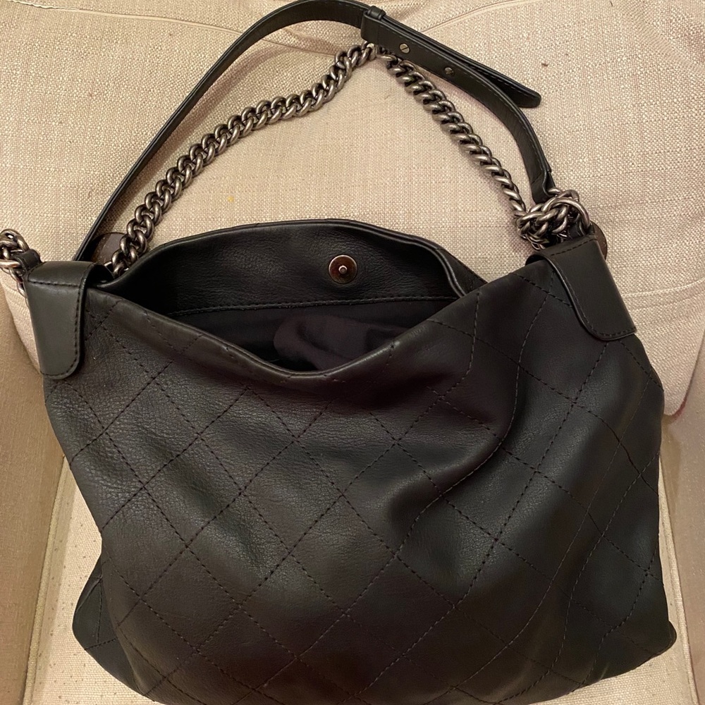 CHANEL lamb skin boy chain hobo bag - Picture 5 of 9